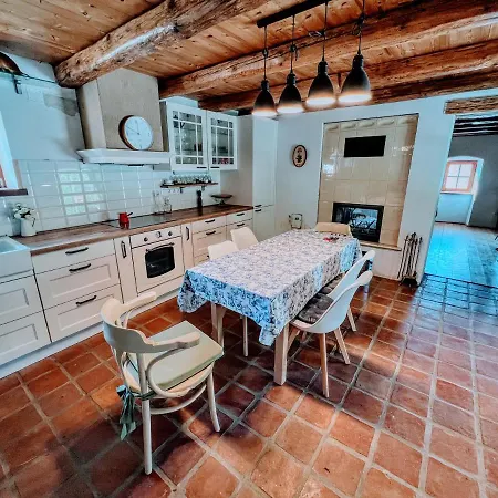 דירה Bakos Pinceszet Csobanc Bastya Es Borterasz