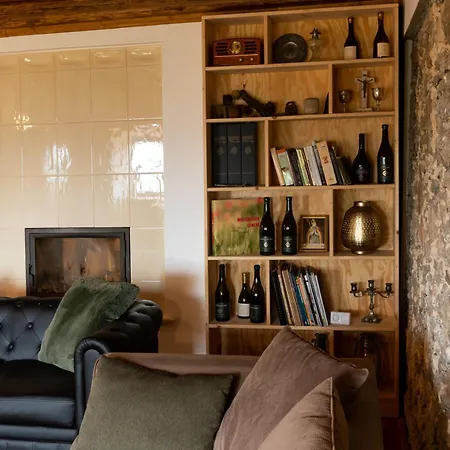 شقة Bakos Pinceszet Csobanc Bastya Es Borterasz Gyulakeszi