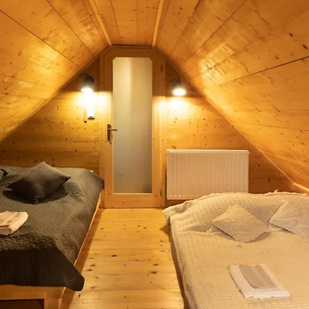 Bakos Pinceszet Csobanc Bastya Es Borterasz شقة