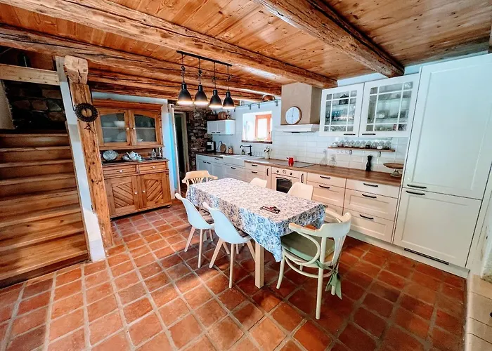 Bakos Pinceszet Csobanc Bastya Es Borterasz شقة